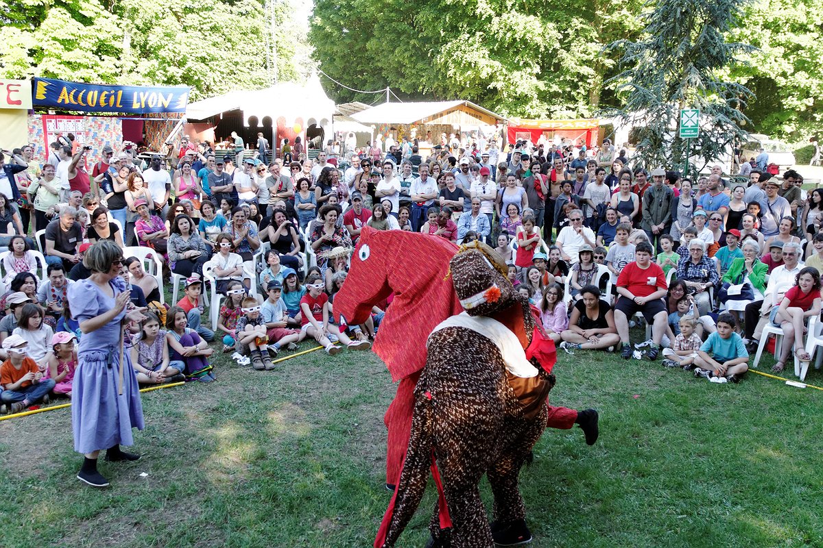 Illustration article