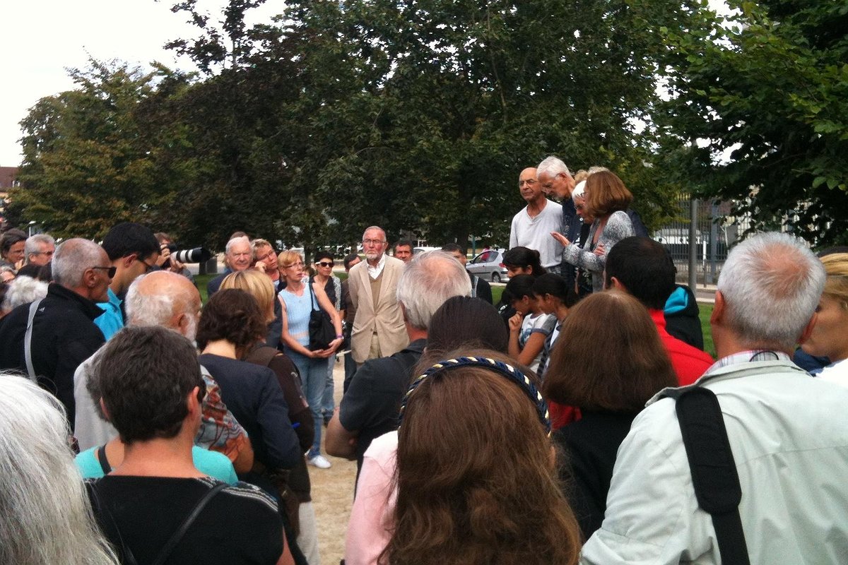 Illustration article