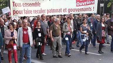 Pendant les discours électoraux, la guerre contre les travailleurs continue