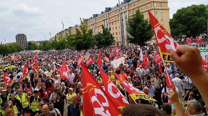 Contre les attaques  du gouvernement et des capitalistes, préparons la riposte !