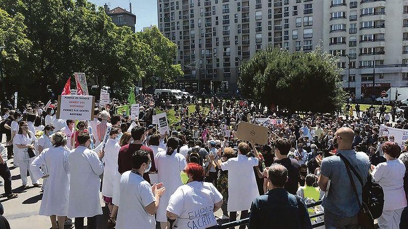Derrière la crise sanitaire, celle de l’hôpital !