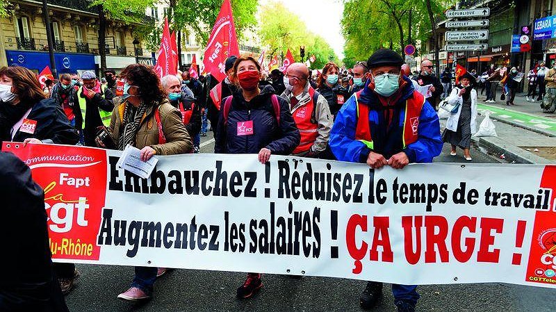Face à la crise, tous ensemble pour l’arrêt des licenciements et le partage du travail entre tous