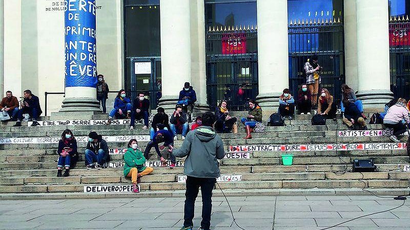 Illustration article